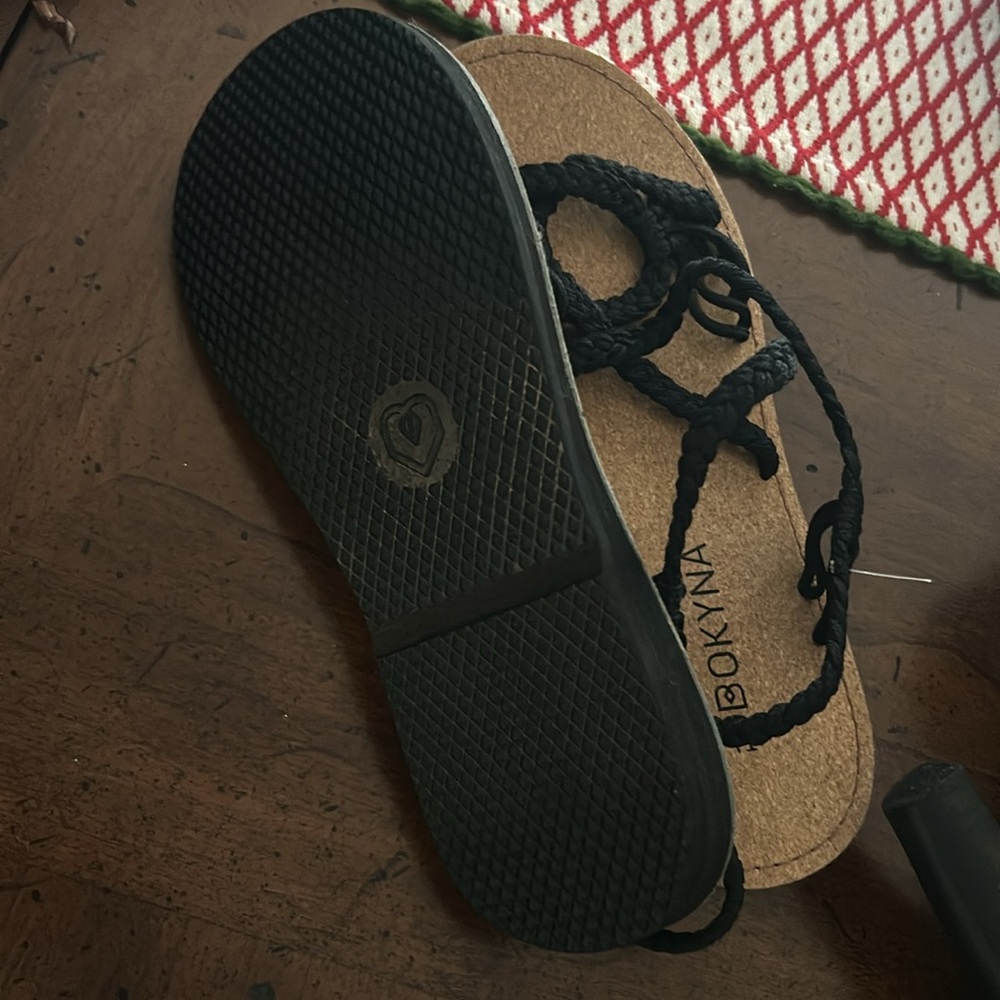 BOKYNA Sandals new - Picture 2 of 2